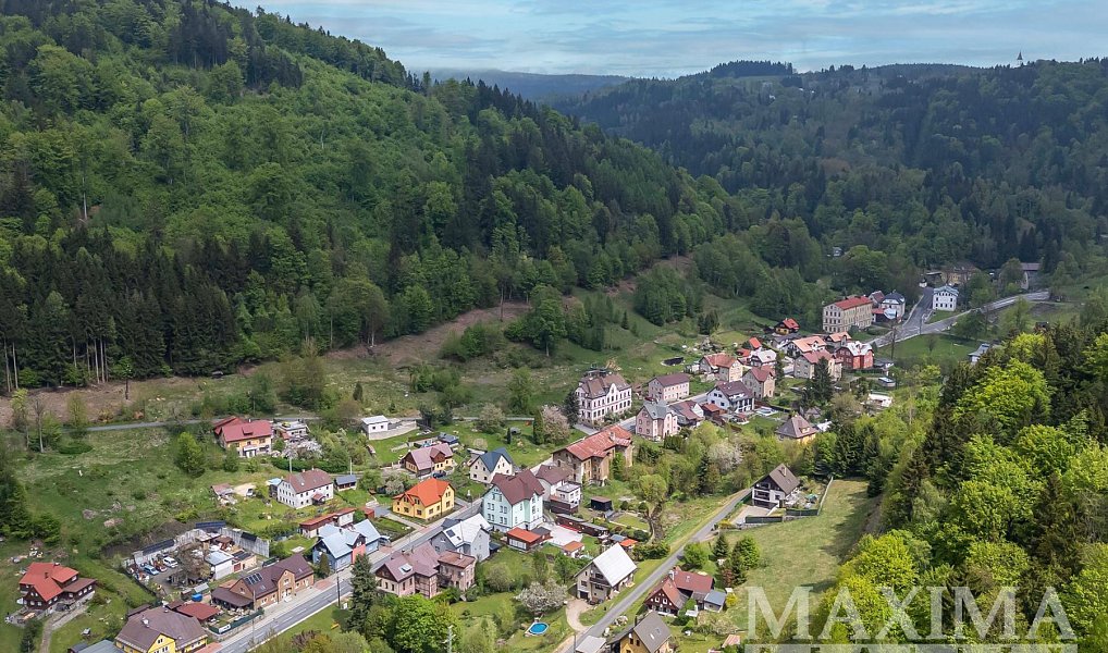 Prodej ubytovacího objektu 300 m², Desná – náhled fotky 30