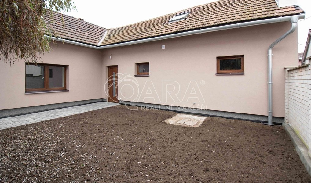 Prodej domu 143 m² s pozemkem 186 m², Neratovice – náhled fotky 10
