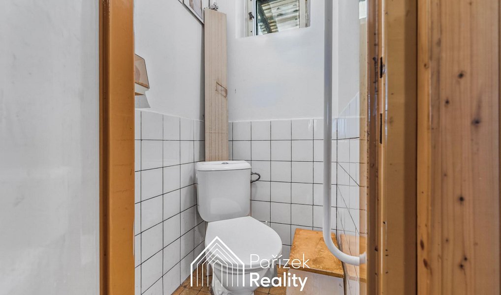 Prodej domu 134 m² s pozemkem 438 m², Hronov – náhled fotky 14
