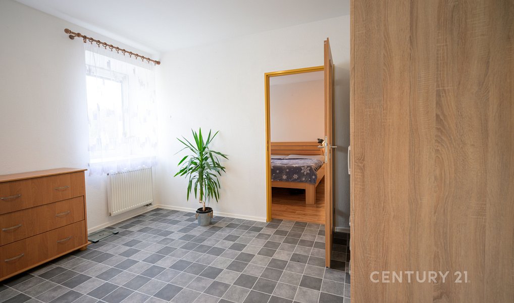 Prodej domu 180 m² s pozemkem 1 679 m², Červený Hrádek – náhled fotky 14
