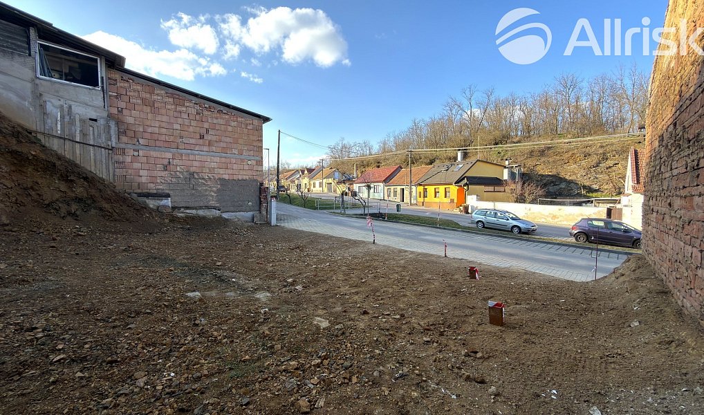 Prodej stavebního pozemku 423 m², Miroslav – náhled fotky 7