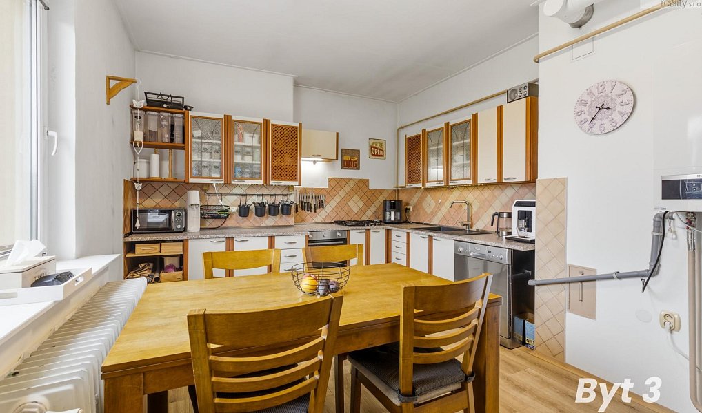 Prodej domu 330 m² s pozemkem 359 m², Duchcov – náhled fotky 20