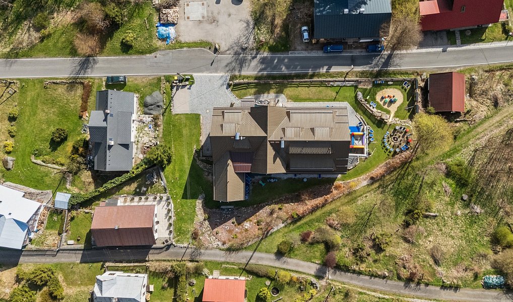 Prodej ubytovacího objektu 37 m², Desná – náhled fotky 28