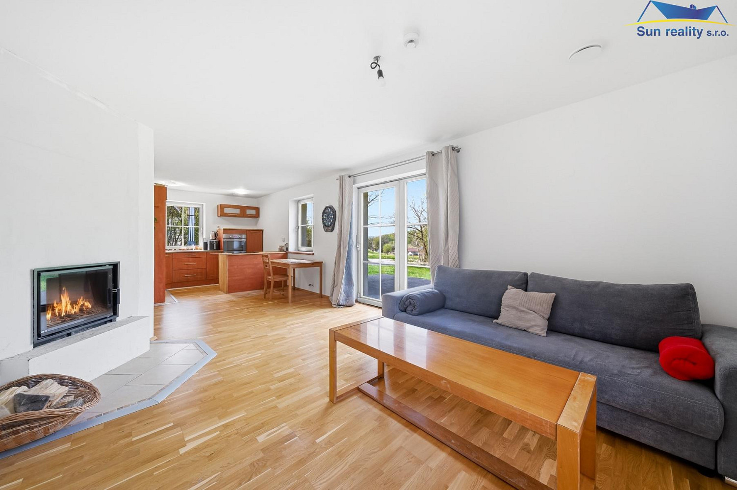 Prodej domu 180 m² s pozemkem 2 195 m² – fotografie 2