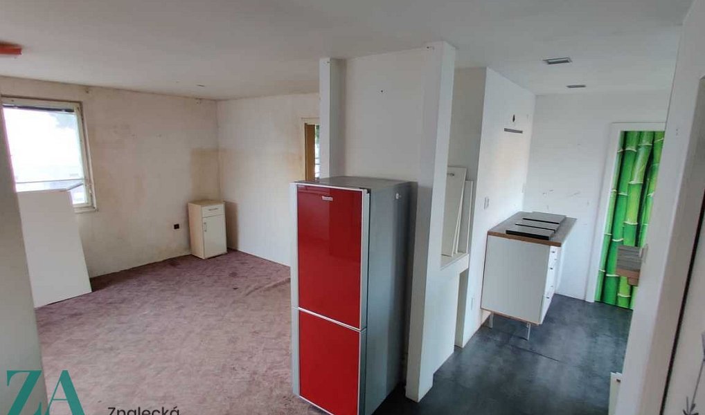 Prodej domu 80 m² s pozemkem 563 m², Husinec – náhled fotky 5