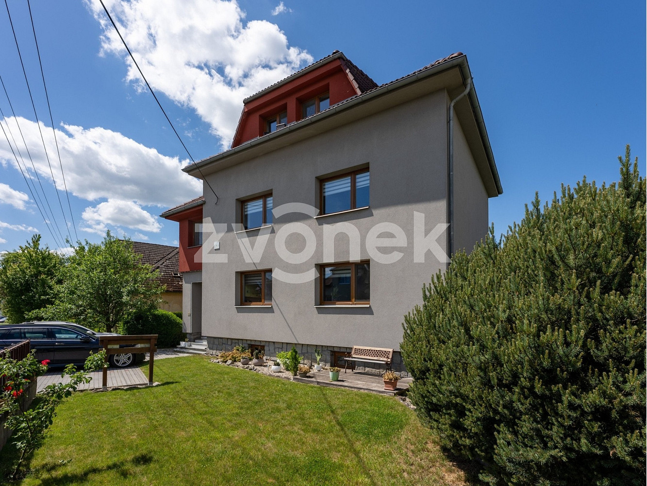 Prodej domu 284 m² s pozemkem 784 m²