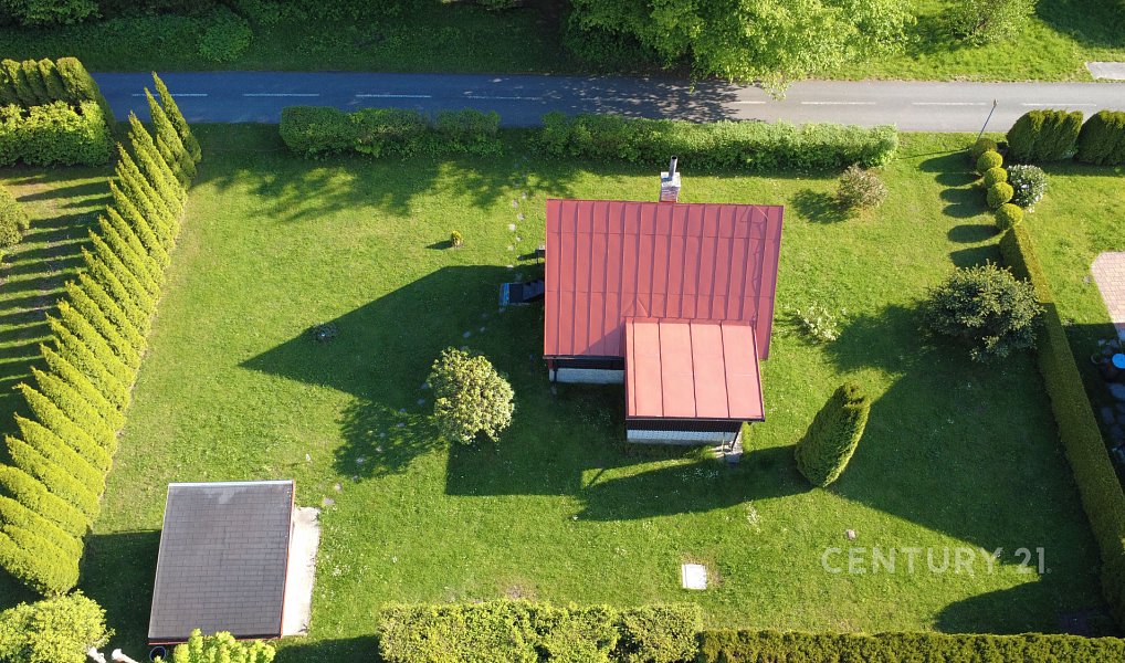 Chata 50 m2 s pozemkem 605 m2 v Rožnově pod Radhoštěm pěšky do centra, u sportovního areálu, Rožnov pod Radhoštěm – náhled fotky 2