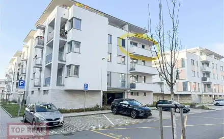 Pronájem bytu 2+kk 57 m², Velehradská, Kroměříž
