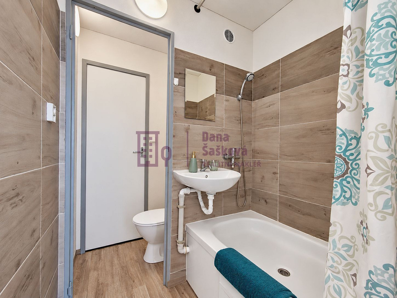 Pronájem bytu 1+1 44 m² – fotografie 4