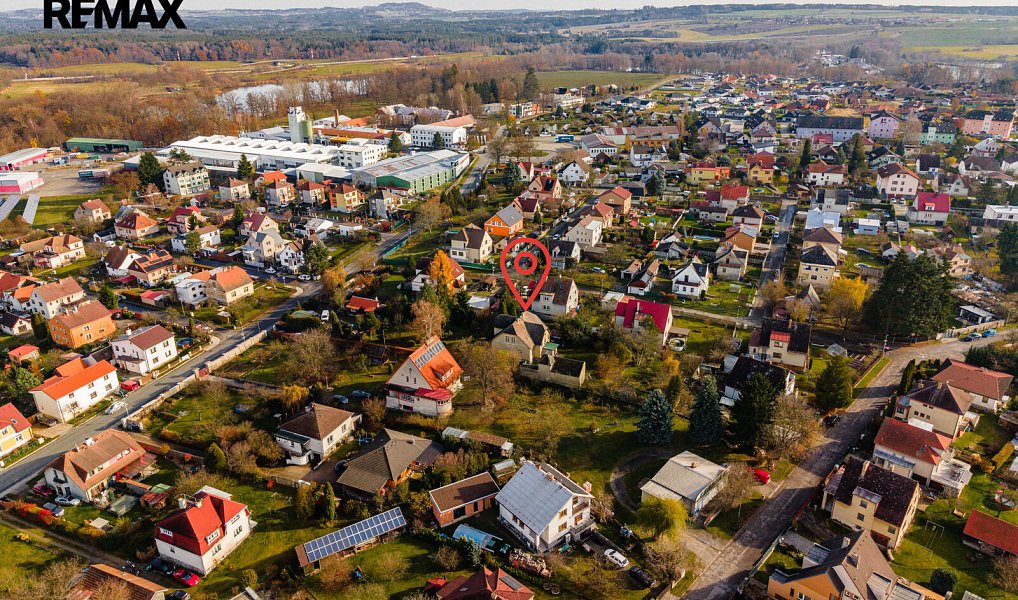 Prodej domu 216 m² s pozemkem 1 646 m², Planá nad Lužnicí – náhled fotky 4