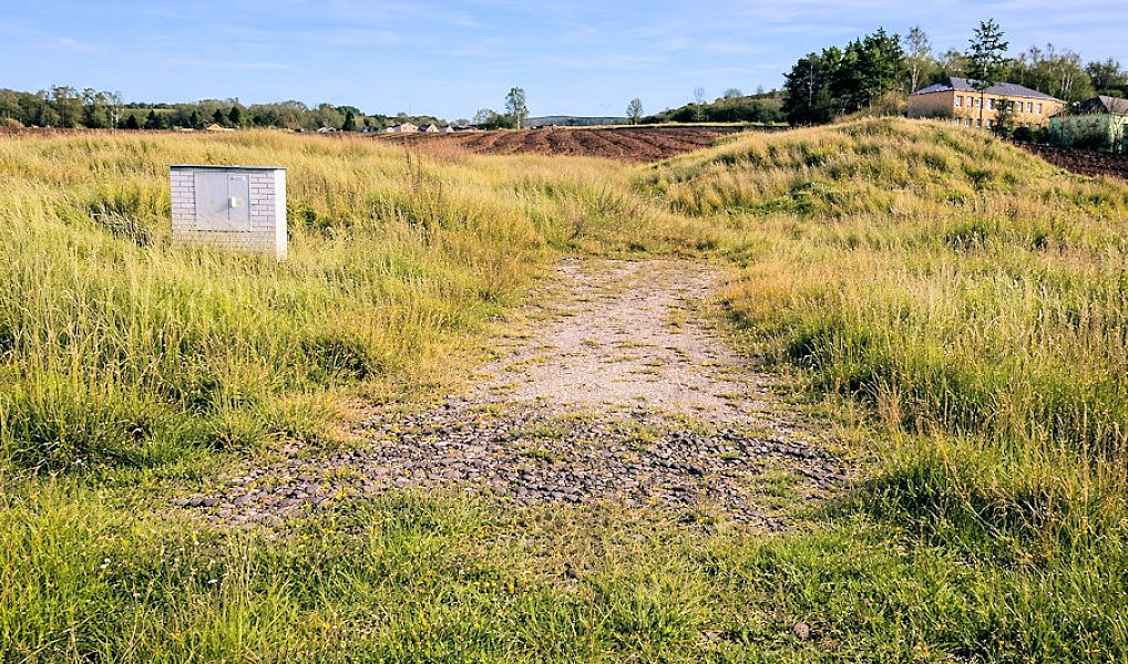 Dražba pozemku, 10280 m², Beroun, Hořovice