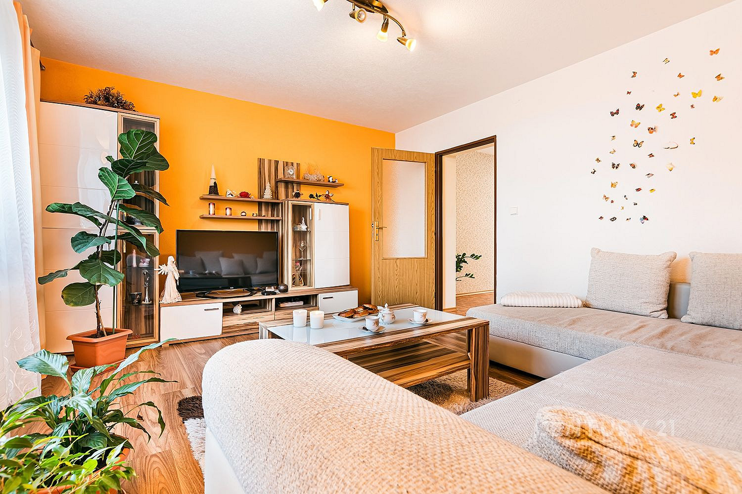 Prodej domu 197 m² s pozemkem 319 m² – fotografie 3
