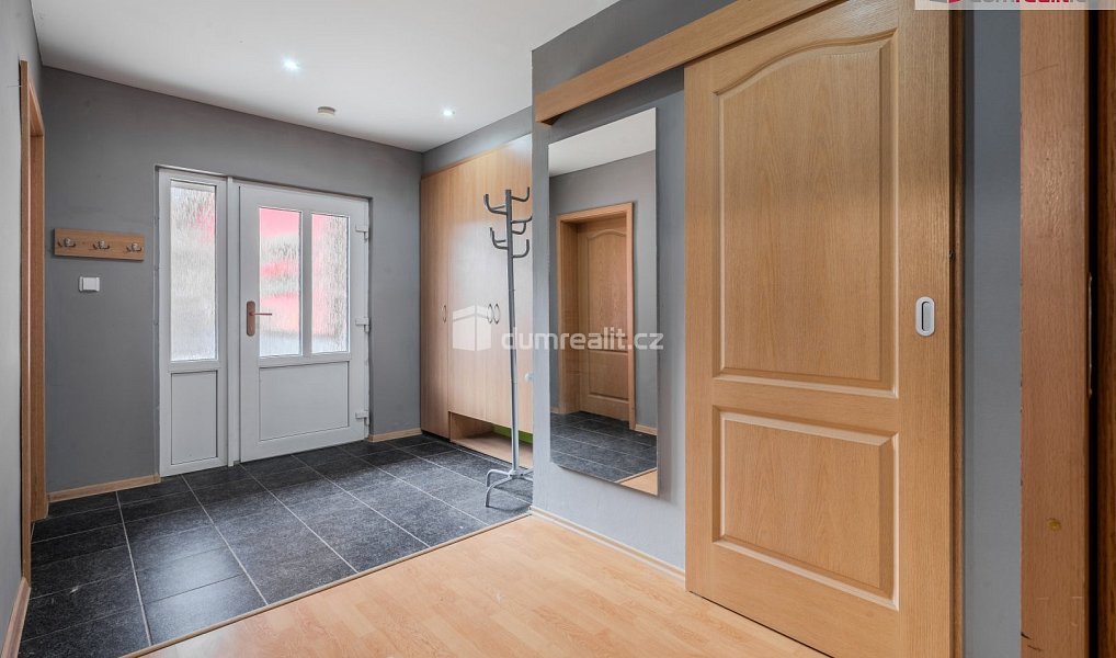 Prodej domu 300 m² s pozemkem 300 m², Roudnice nad Labem – náhled fotky 16
