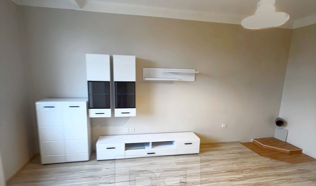 Prodej bytu 3+1 103 m², Karlovy Vary – náhled fotky 10