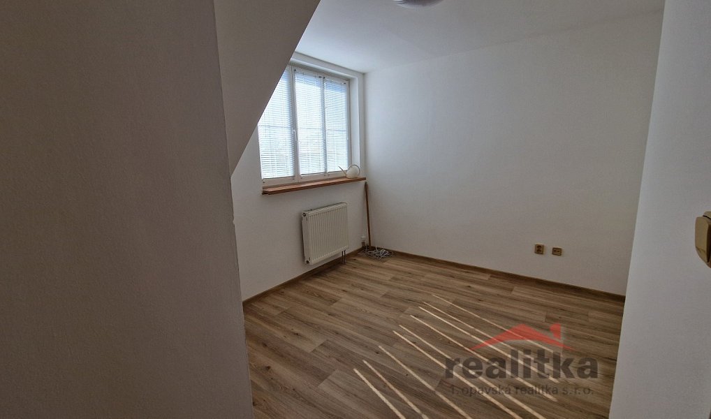 Pronájem domu 140 m² s pozemkem 370 m², Opava – náhled fotky 22