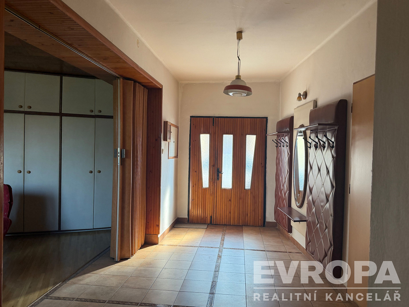 Prodej domu 237 m² s pozemkem 333 m² — photo 3