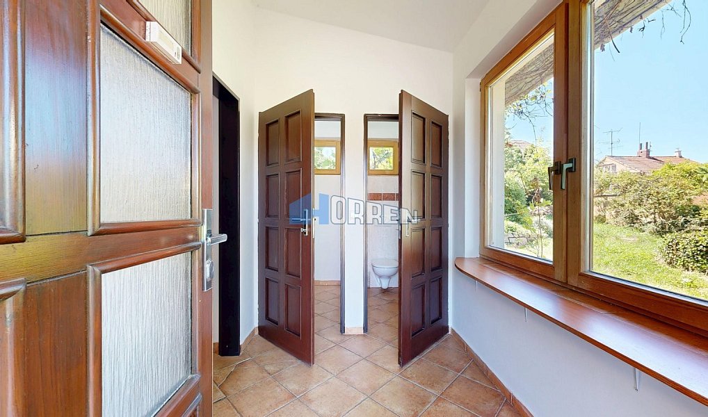 Prodej domu 250 m² s pozemkem 566 m², Úholičky – náhled fotky 22
