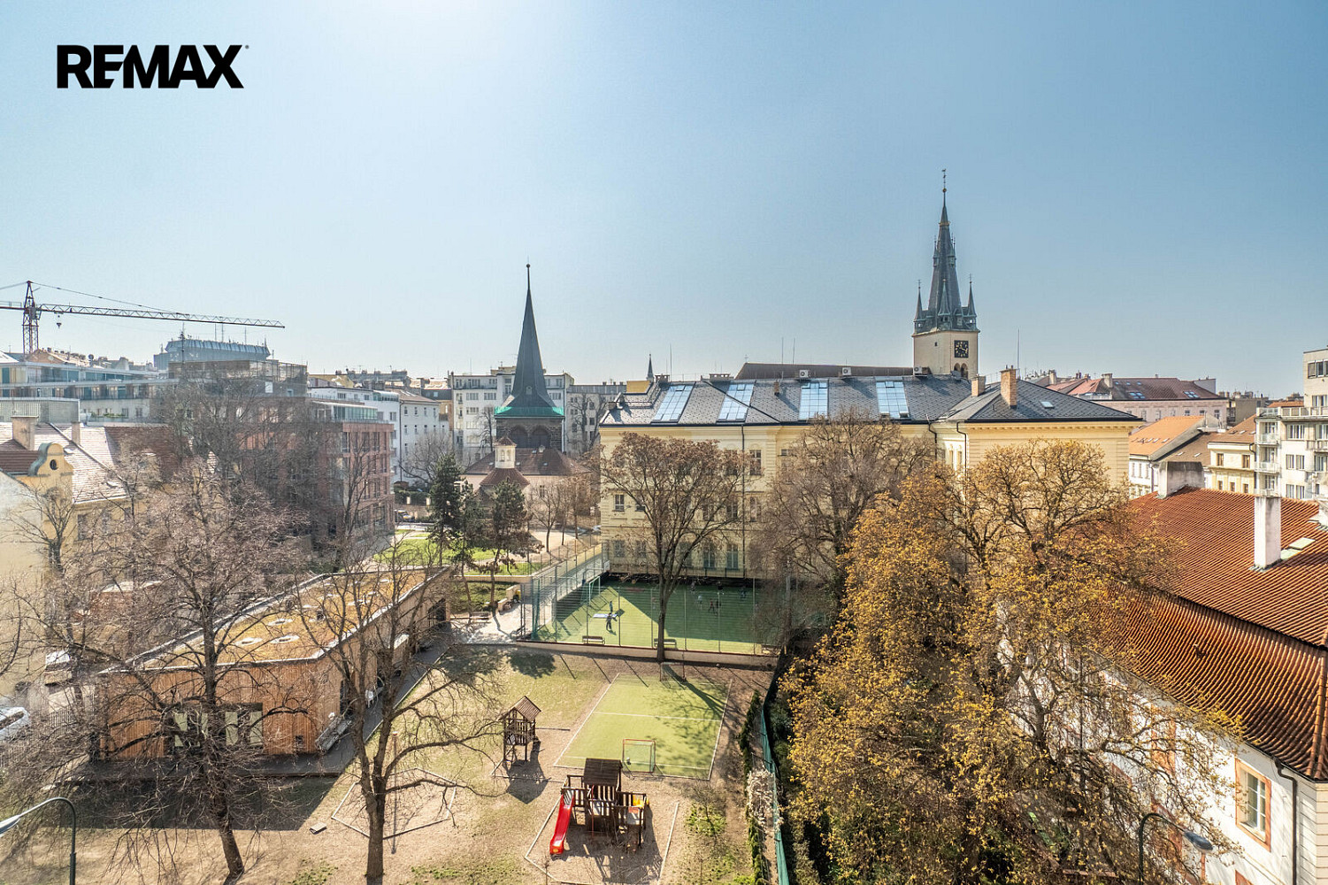 Pronájem bytu 4+1 120 m² – fotografie 2
