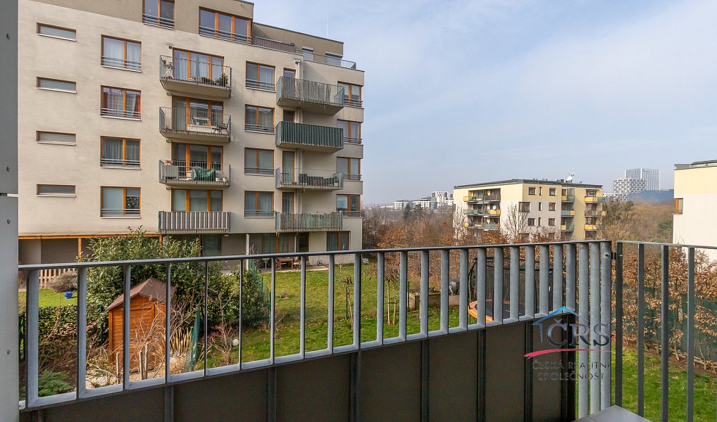 Prodej bytu 1+kk 32 m², Praha – náhled fotky 14