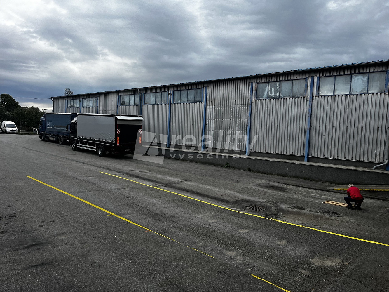 Pronájem skladovacích prostor 500 m²