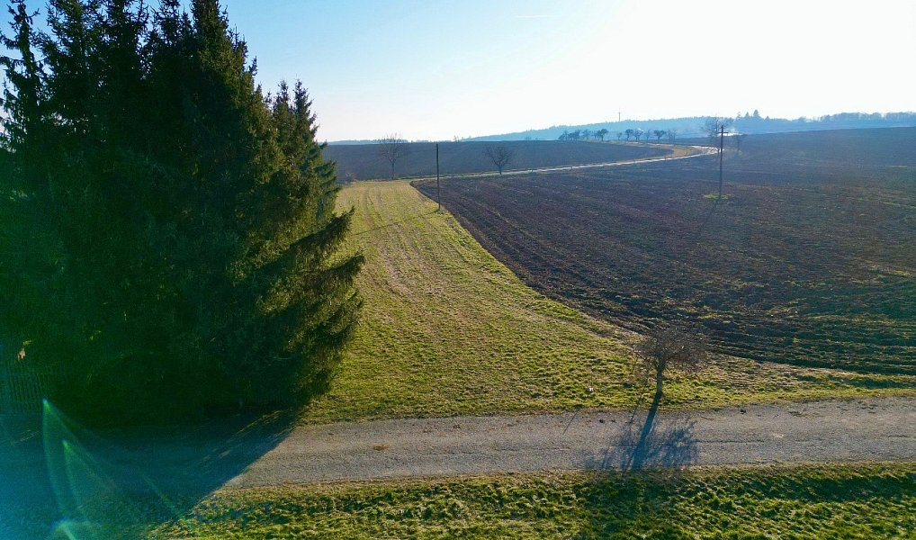 Prodej stavebního pozemku 772 m², Vavřinec – náhled fotky 2