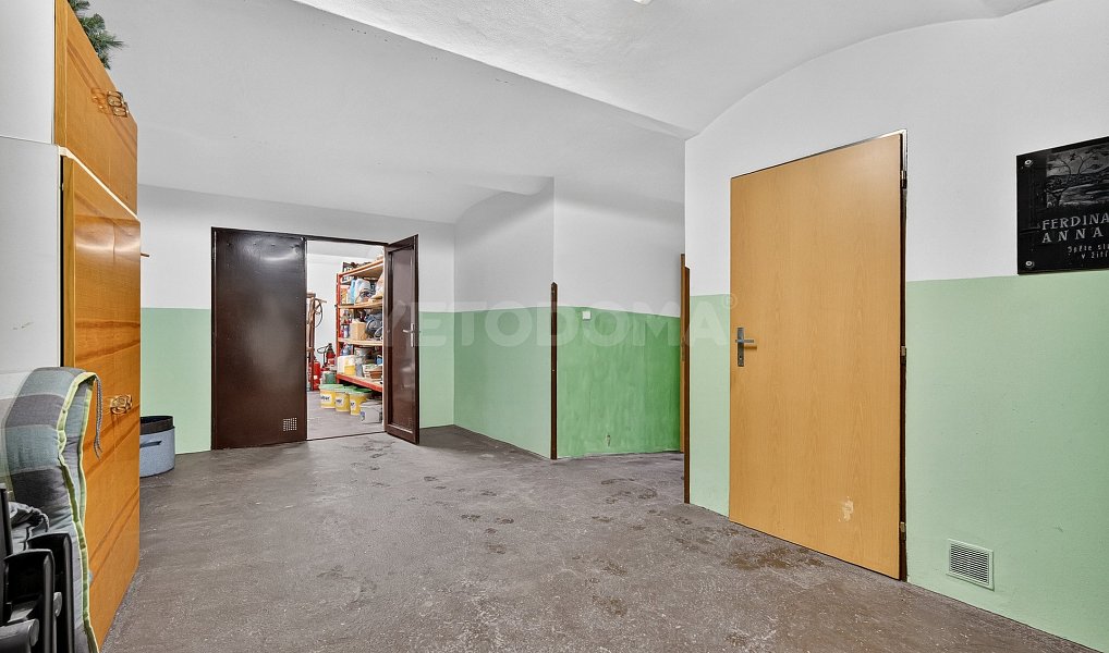 Prodej domu 231 m² s pozemkem 1 422 m², Benešovice – náhled fotky 41