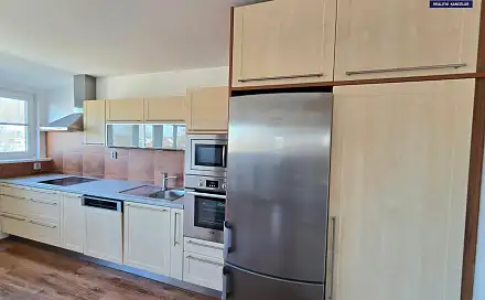 Prodej bytu 4+kk 100 m²