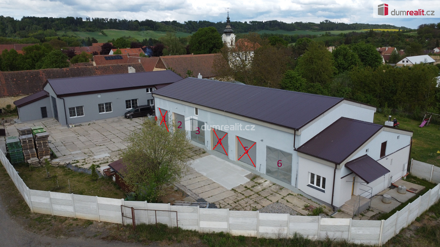Pronájem garáže 50 m2 - hředle — photo 2