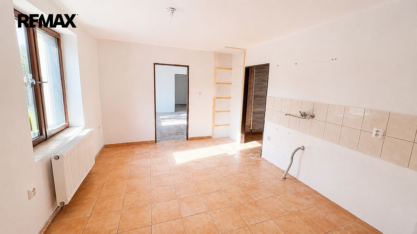 Prodej domu 230 m² s pozemkem 260 m² – fotografie 2