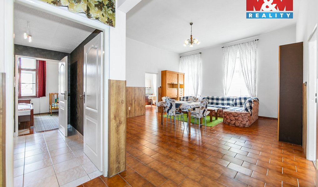 Prodej domu 371 m² s pozemkem 603 m², Pšov – náhled fotky 15