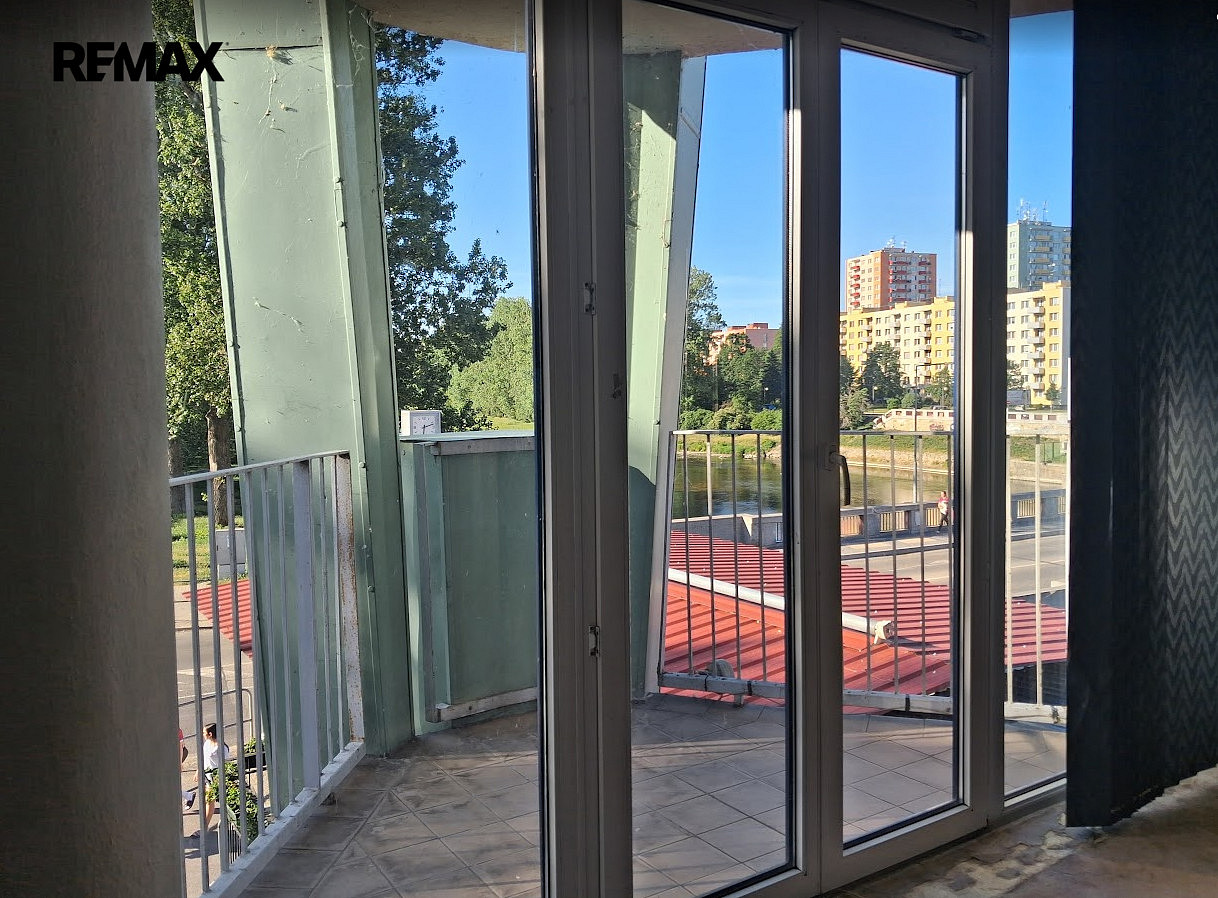 Pronájem bytu 4+1 136 m² – fotografie 5