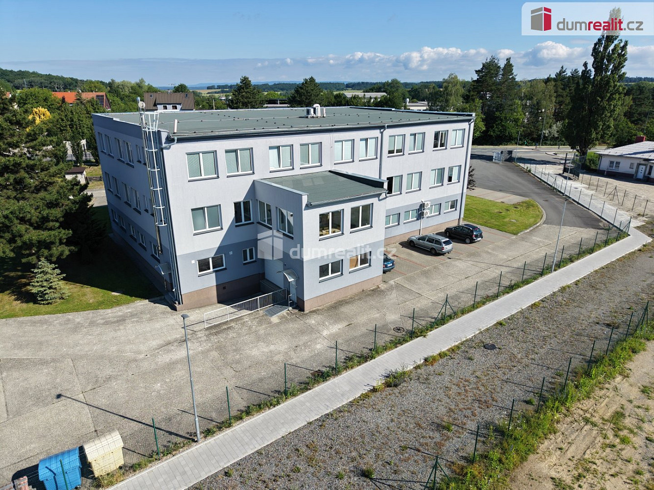 Prodej výrobních prostor 1 592 m² — photo 2