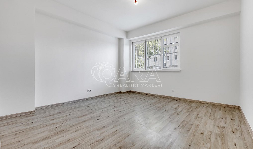 Prodej bytu 5+kk 86 m², Praha – náhled fotky 13