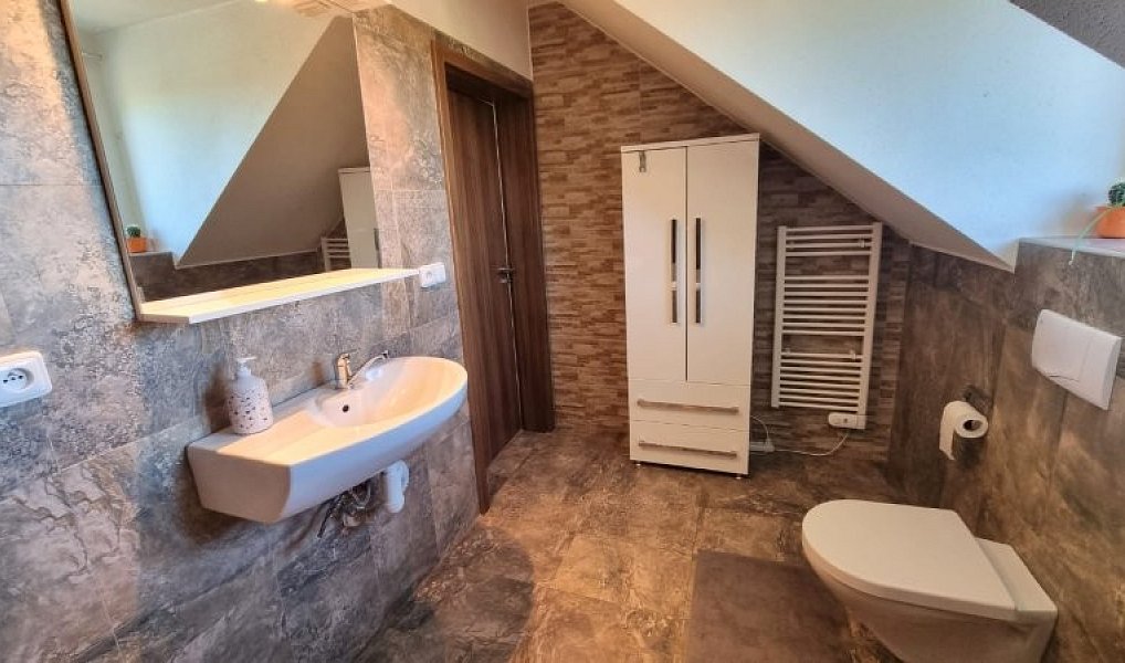 Prodej domu 200 m², Jihlava – náhled fotky 18