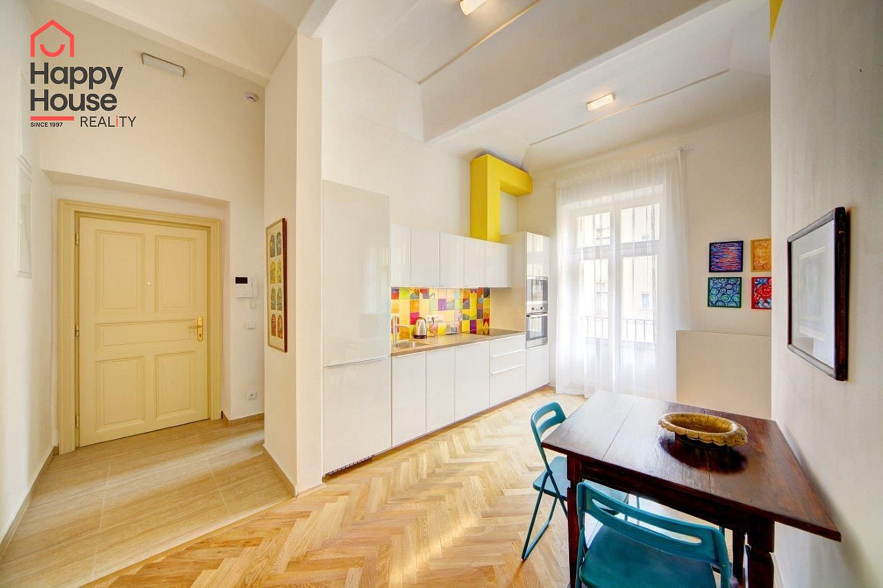 Pronájem bytu 2+kk 65 m²