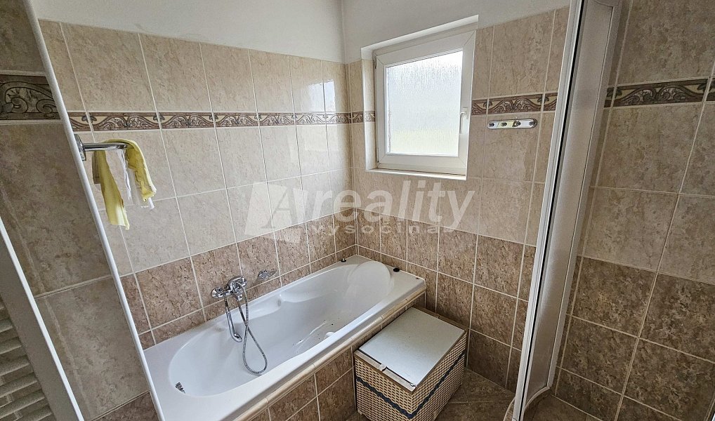 Prodej domu 282 m² s pozemkem 725 m², Kamenice – náhled fotky 26