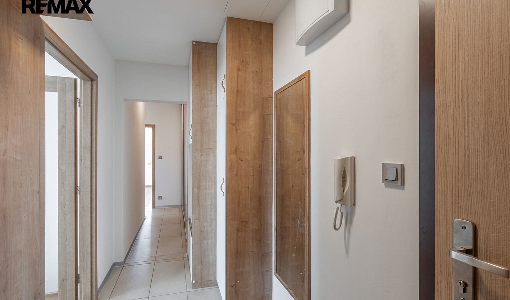 Pronájem bytu 3+1 73 m², Praha – náhled fotky 4