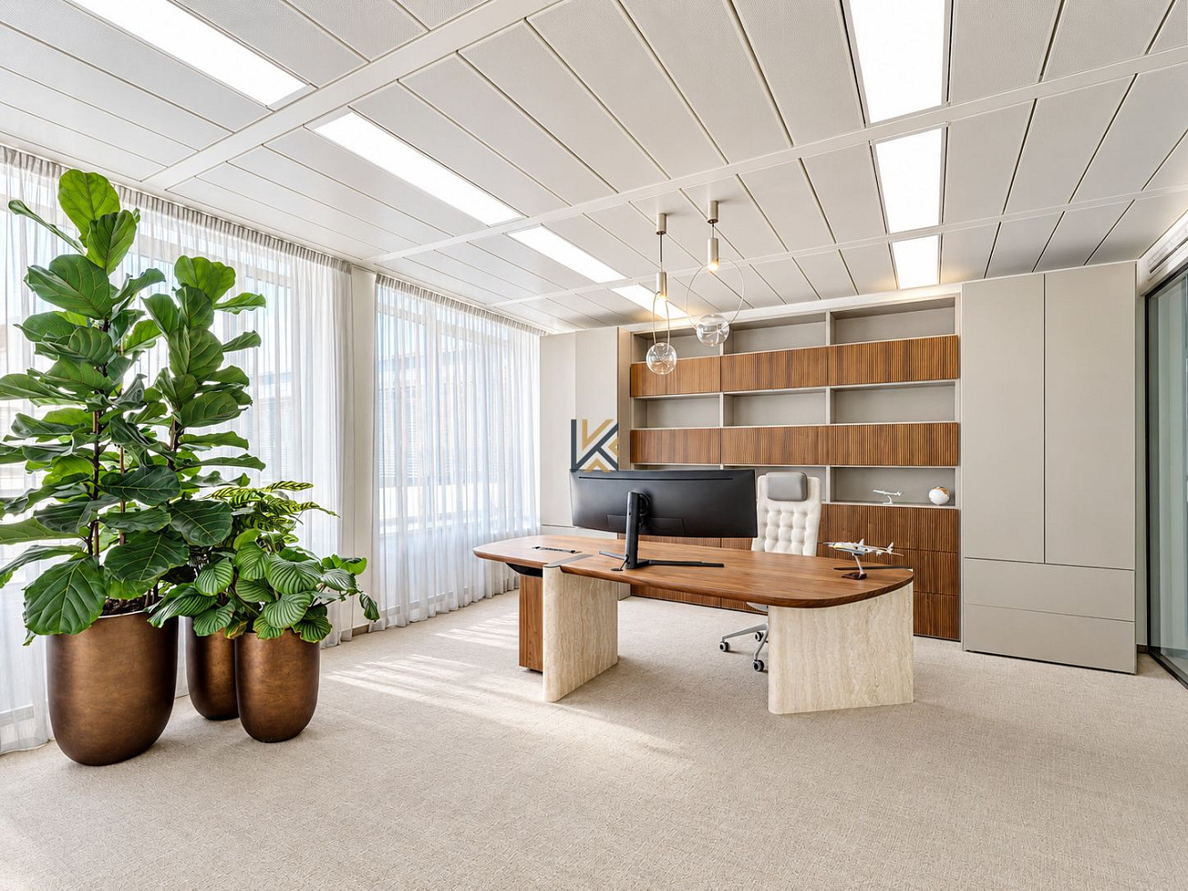 Pronájem kanceláře 325 m² – fotografie 3