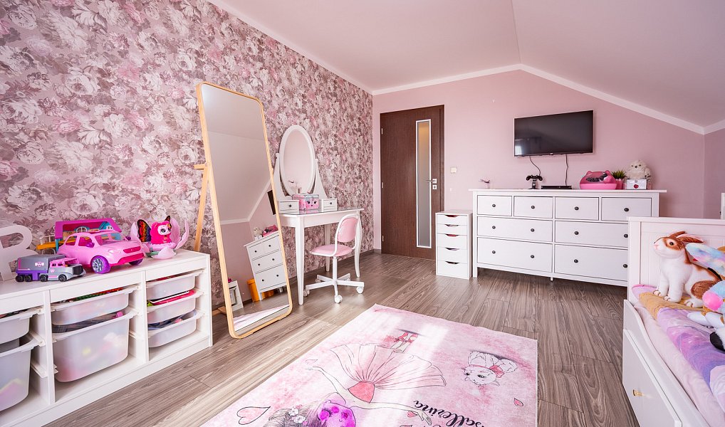 Prodej domu 155 m² s pozemkem 737 m², Rožďalovice – náhled fotky 25