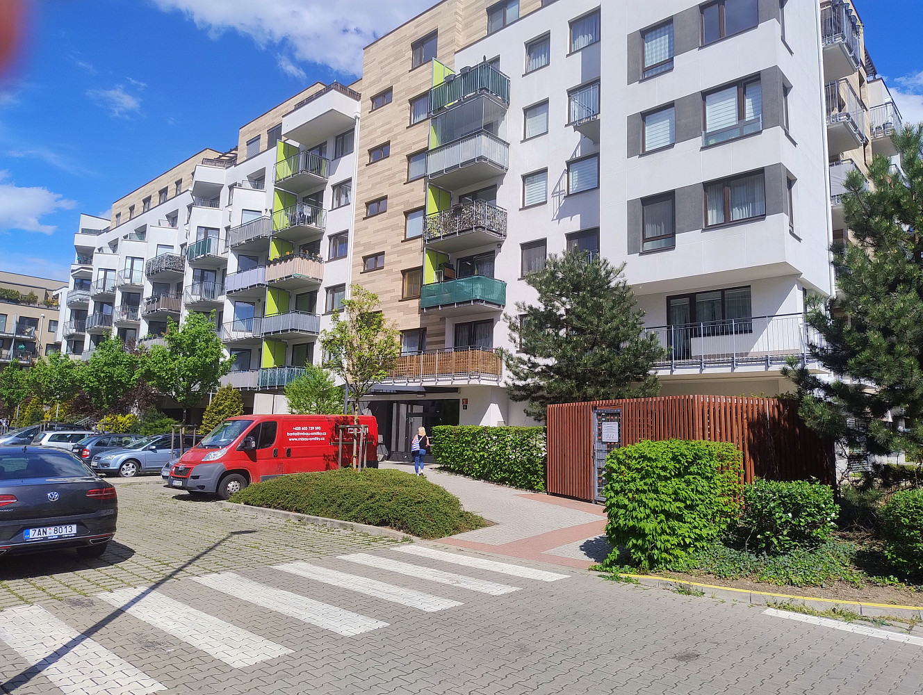 Pronájem bytu 2+kk 53 m² — photo 2