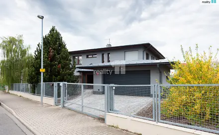 Prodej domu 432 m² s pozemkem 1 354 m², K Hájku, Praha 10 - Královice