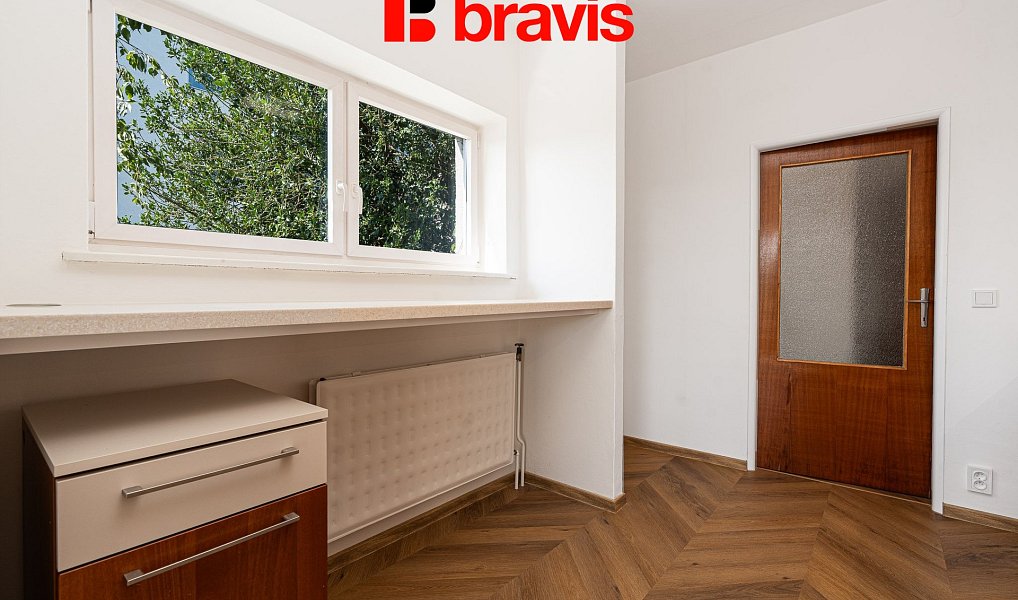 Pronájem bytu 4+1 147 m², Brno – náhled fotky 20