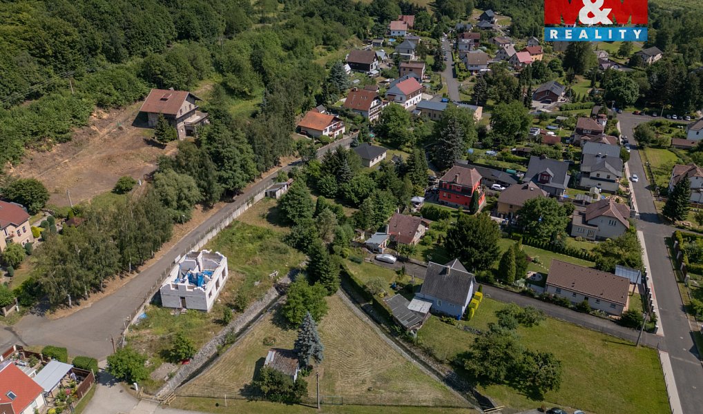 Prodej stavebního pozemku 876 m², Perštejn – náhled fotky 11