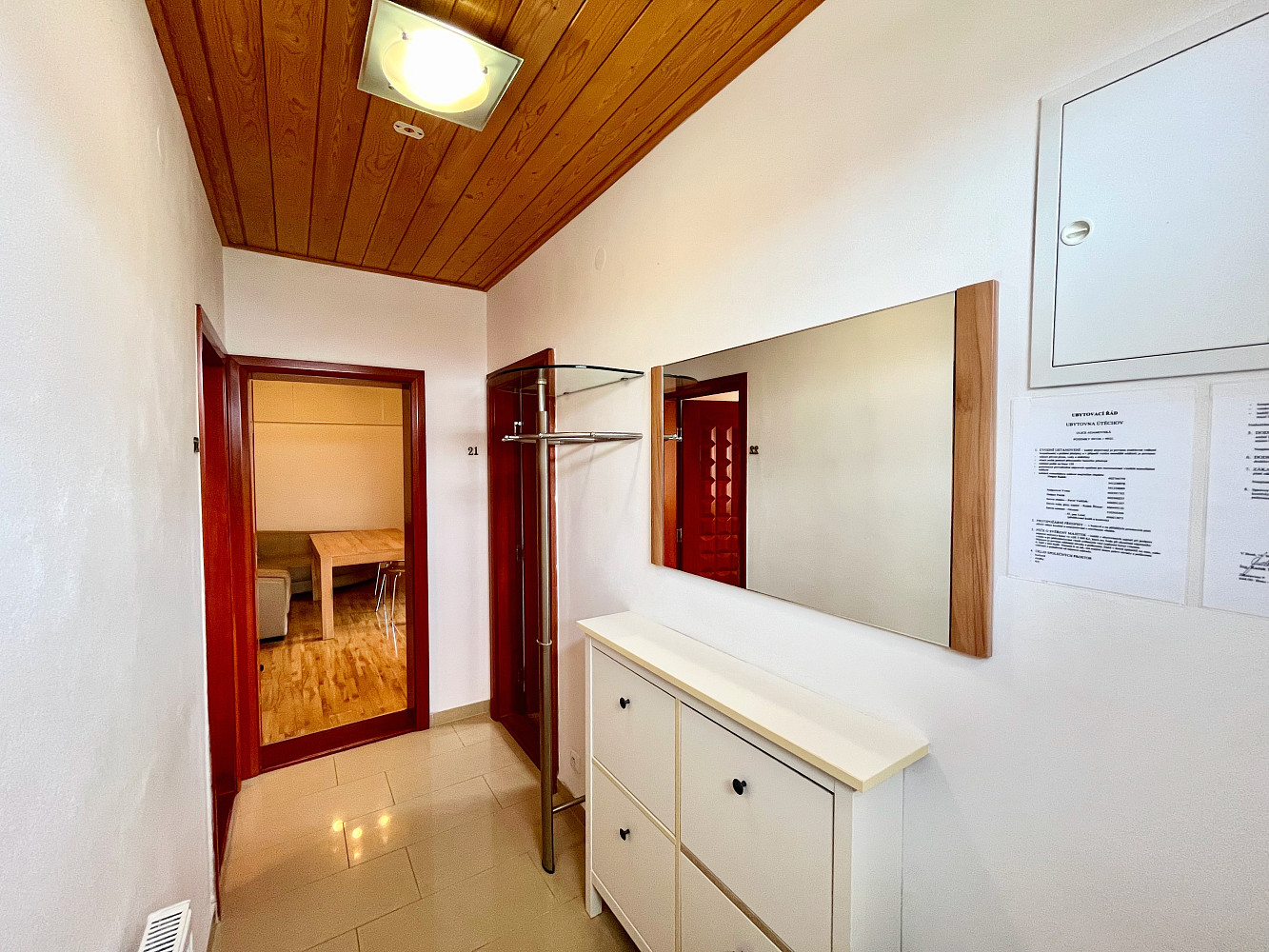 Pronájem bytu 6+kk 110 m² — photo 2