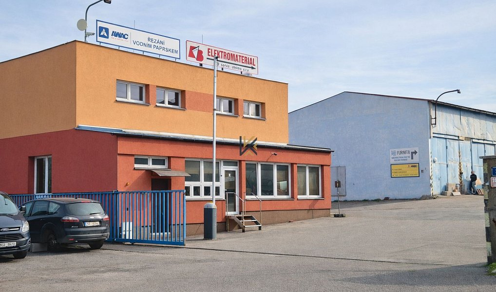 Pronájem kanceláře 407 m², Praha – náhled fotky 2