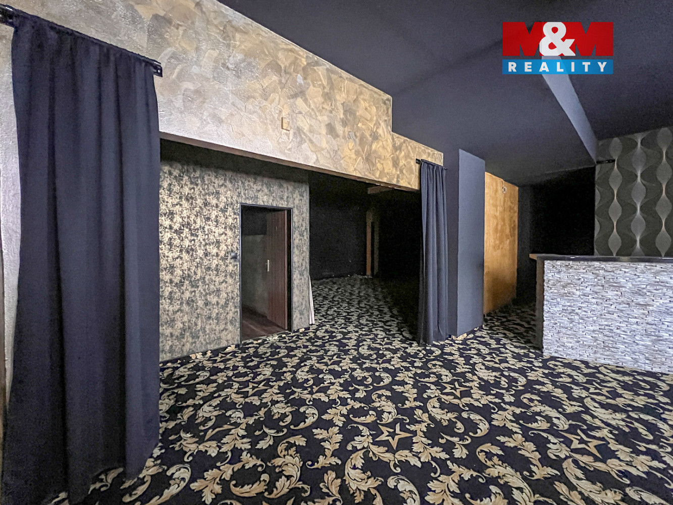 Pronájem obchodních prostor 3 213 m² — photo 4