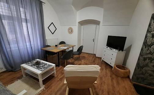 Pronájem bytu 2+kk 55 m², Dlouhá, Terezín, okres Litoměřice