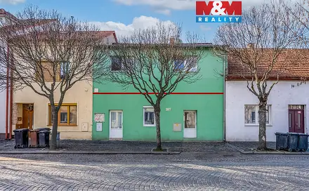 Prodej domu 170 m² s pozemkem 240 m², Tř. 5. května, Pečky, okres Kolín