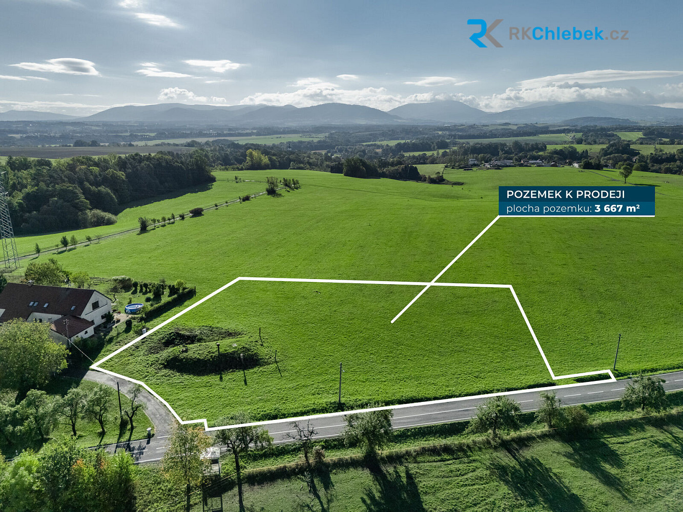 Prodej stavebního pozemku 3 667 m²