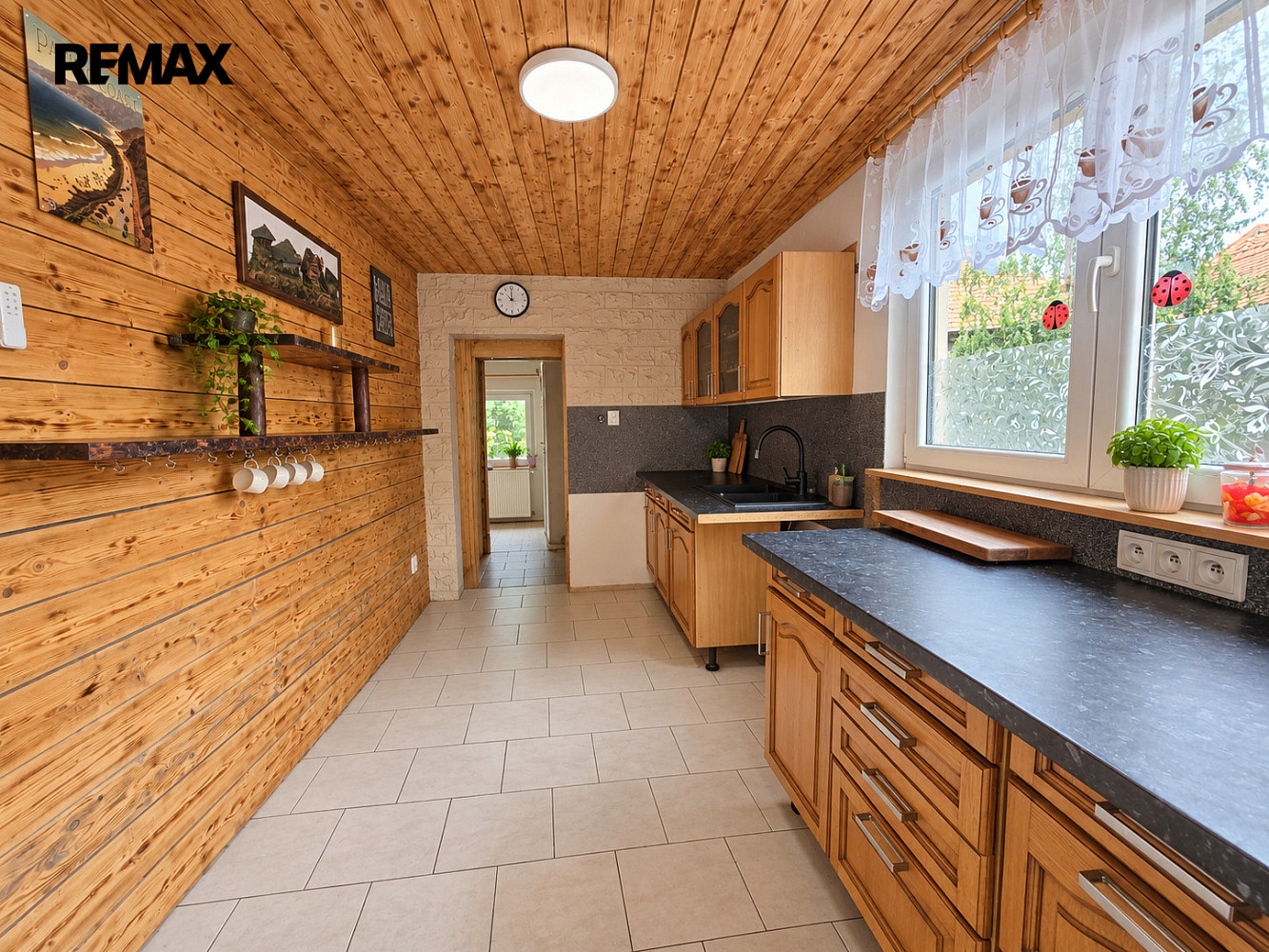 Prodej domu 107 m² s pozemkem 234 m² – fotografie 3